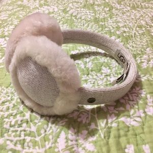 COPY - Original UGG Women's wired earmuff